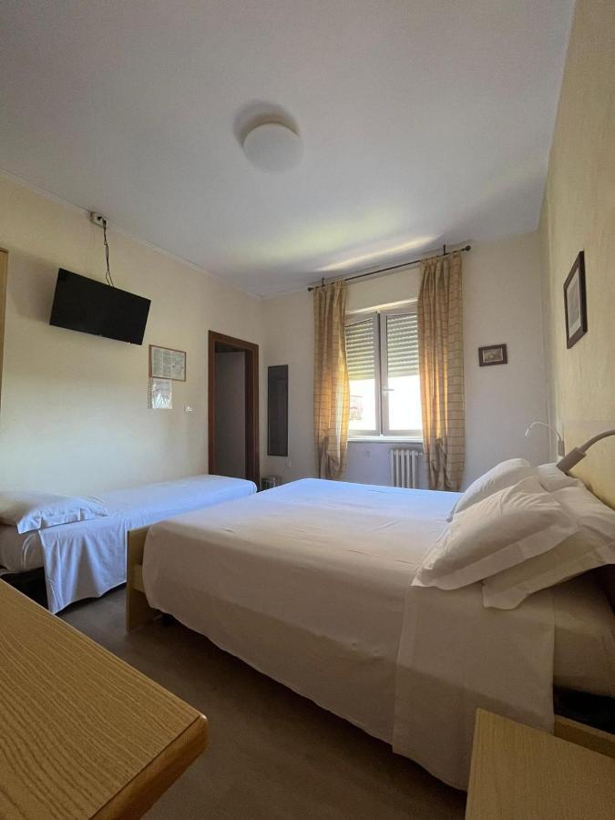Albergo Aquila Lazise Luaran gambar
